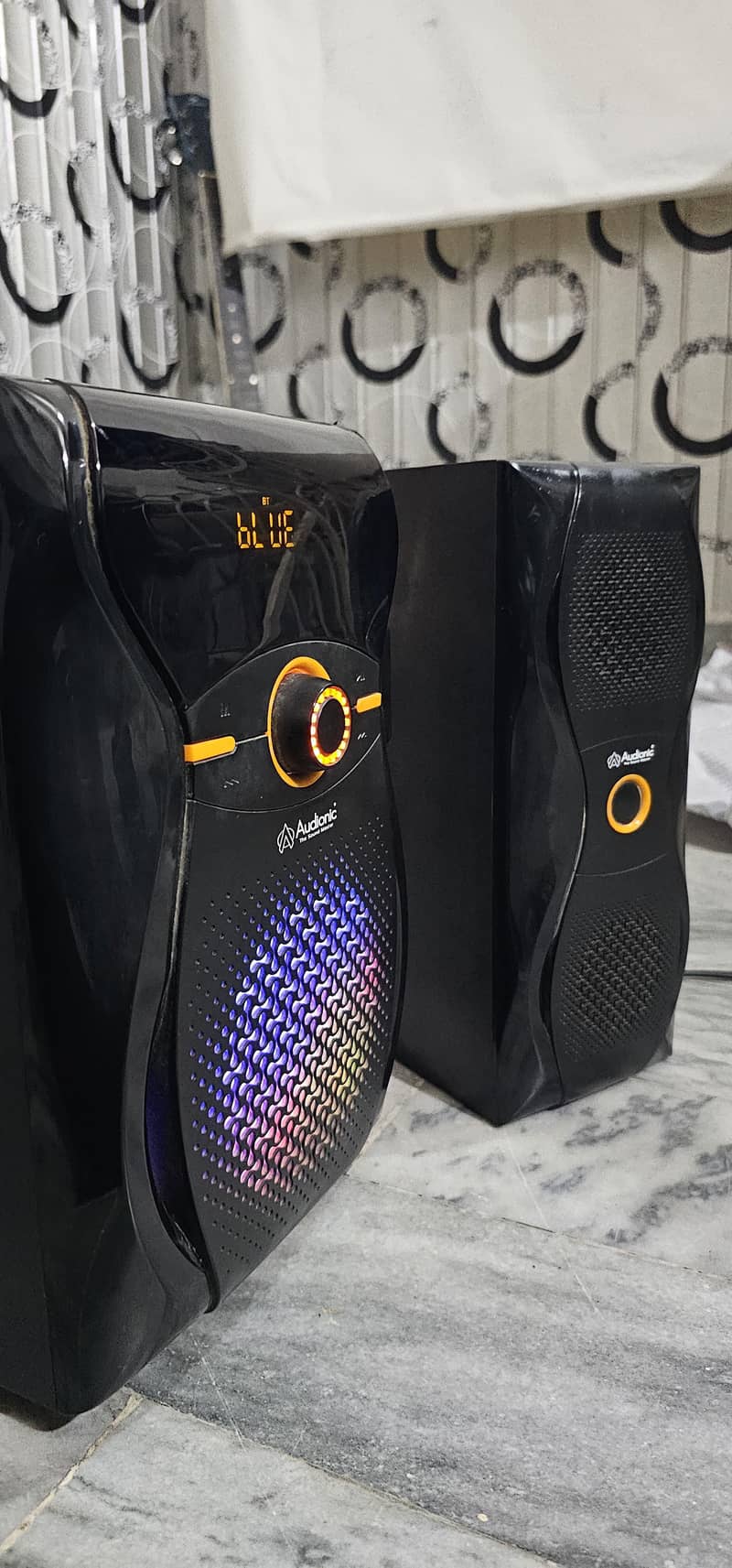 Audionic speaker 1