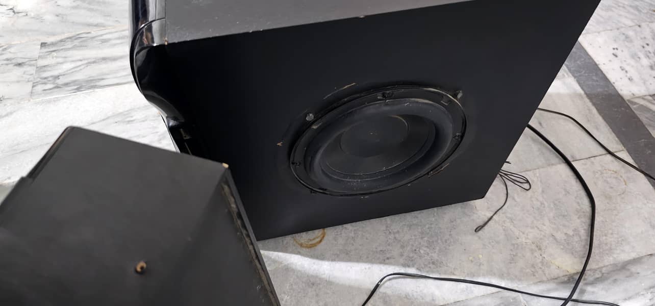 Audionic speaker 4