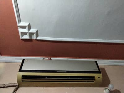 pel AC 2.5 ton used for sale 10/10 condition no service issue