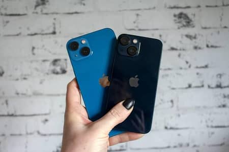 Apple iPhone 13