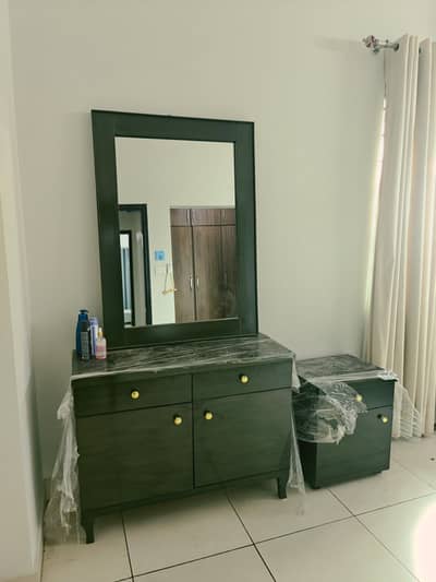 Olive Green Bed Set (bed+side+dresser)