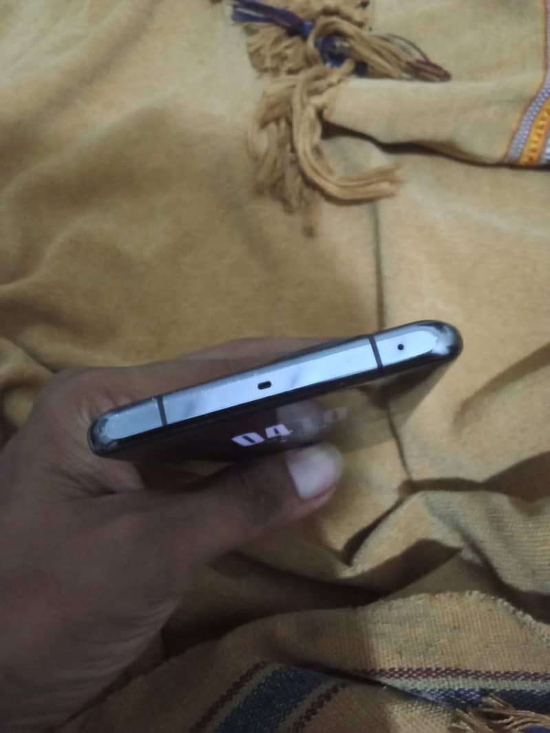 One Plus 11 5G 6