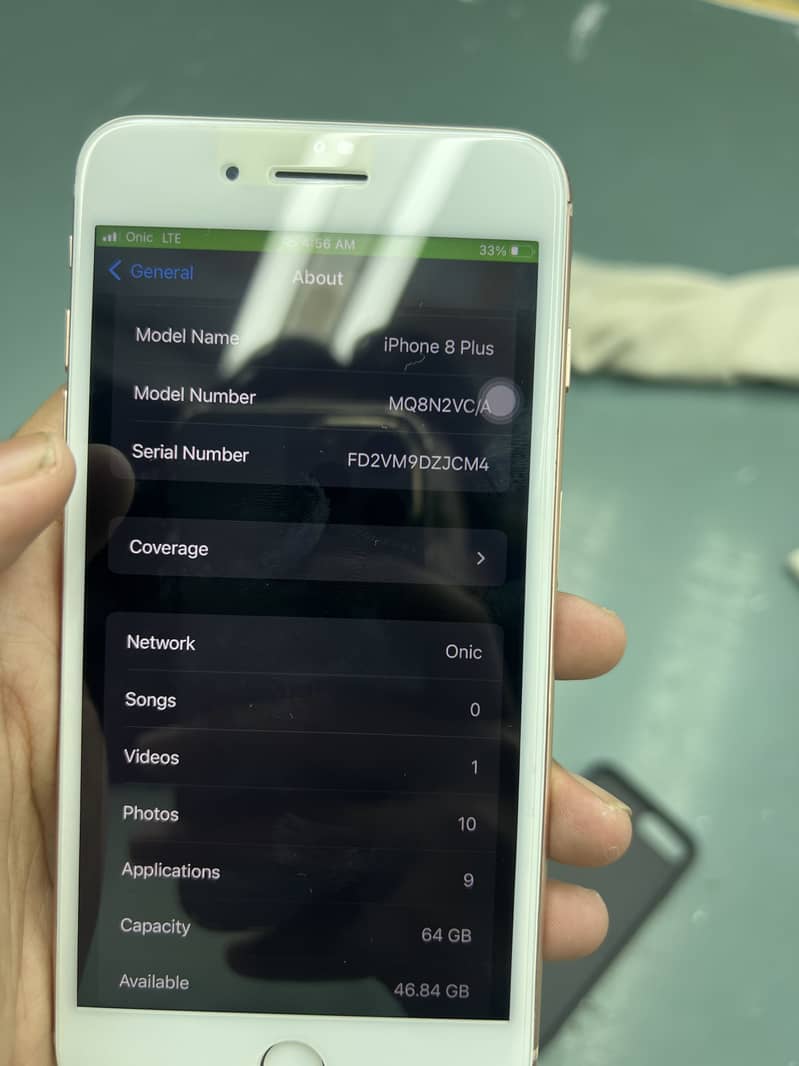 Apple iPhone 8 Plus 7