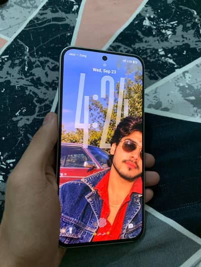 Infinix hot 60 pro 10/9 condition box pack