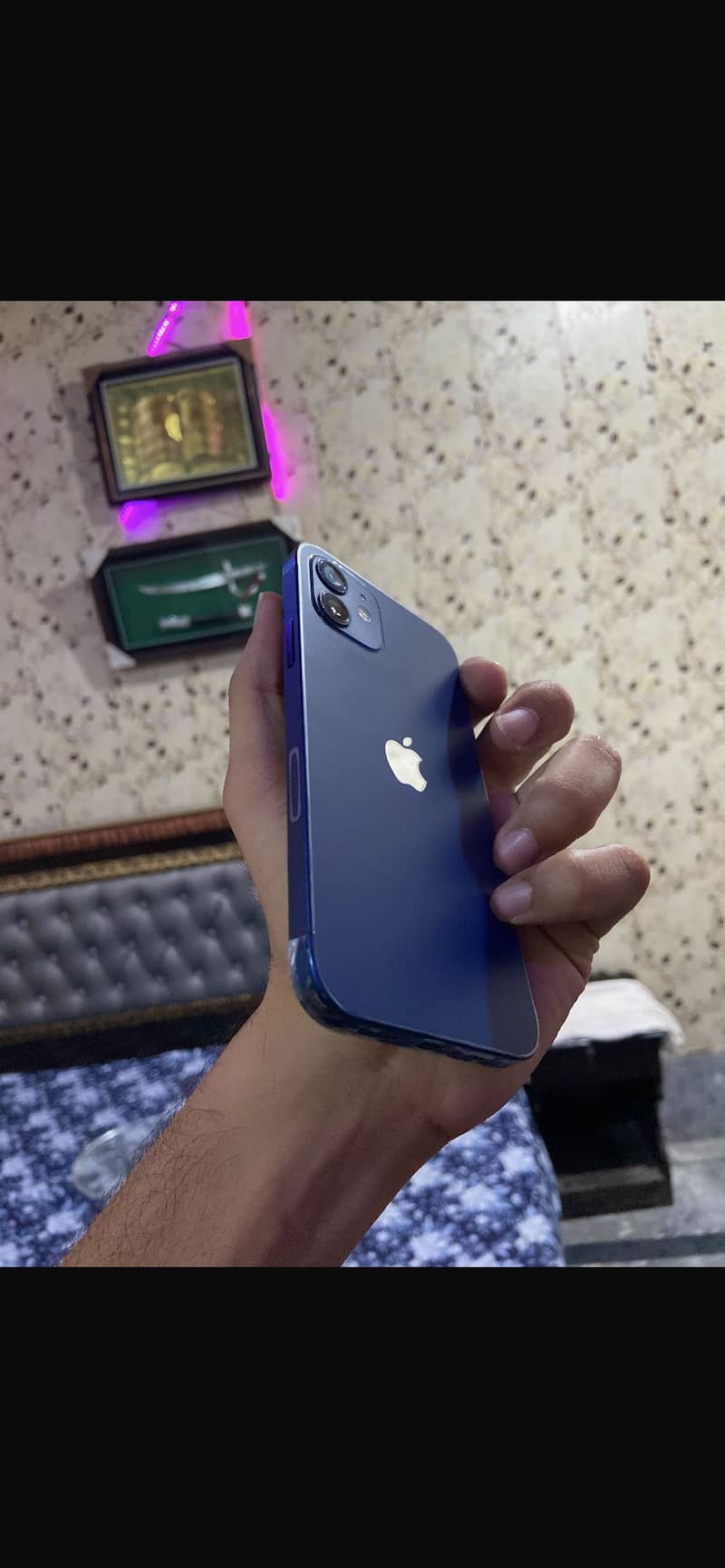 Apple iPhone 12 3