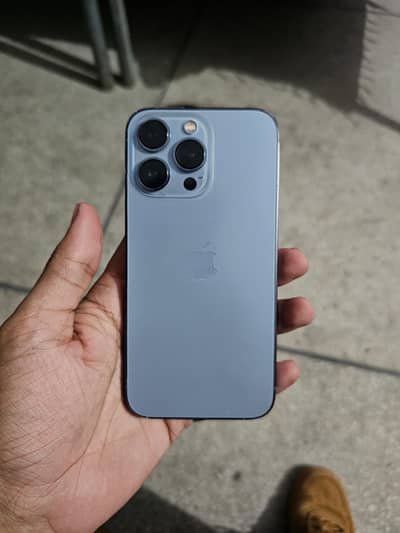 Apple iPhone 13 Pro