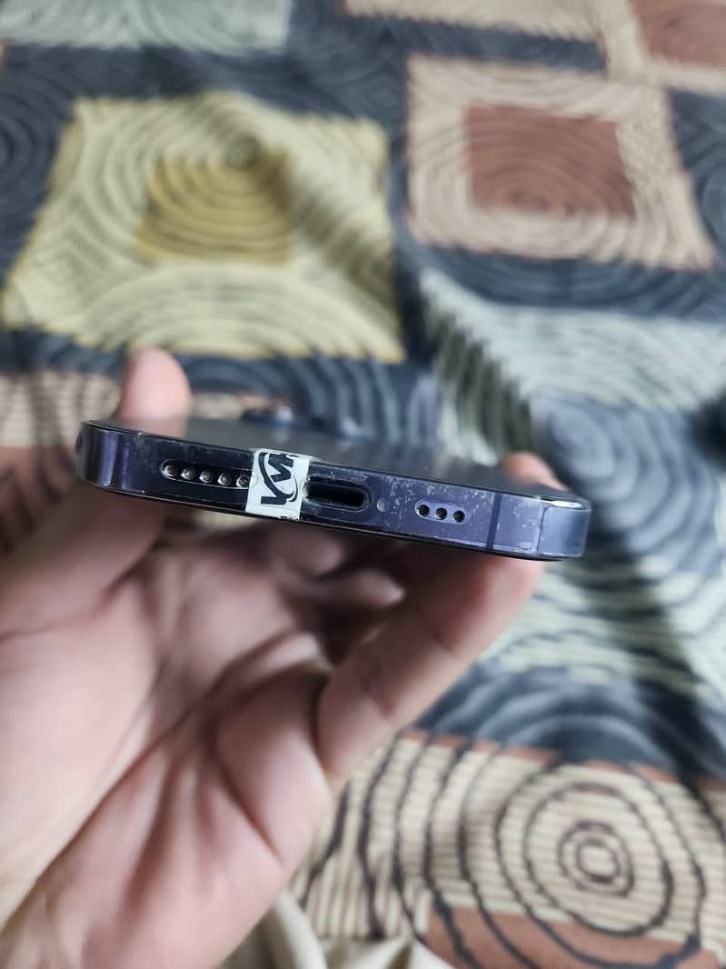 Apple iPhone 14 Pro 3