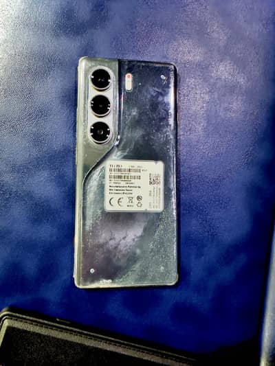 Tecno CAMON 40 Pro