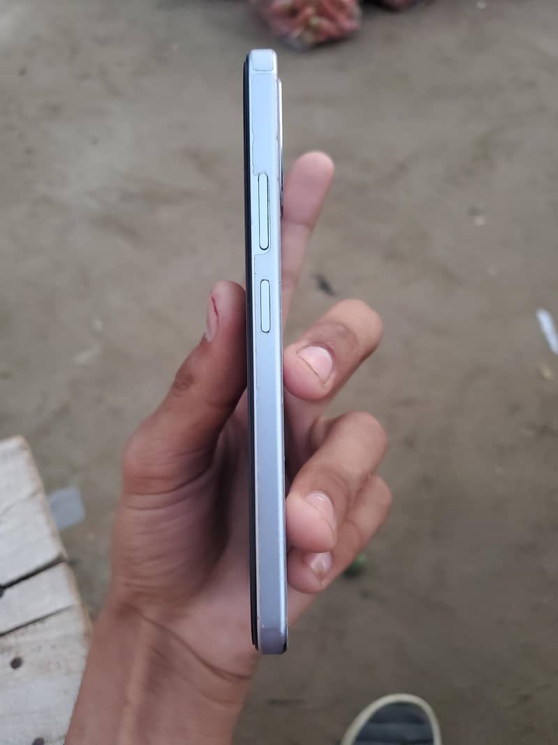 OPPO A6k 1