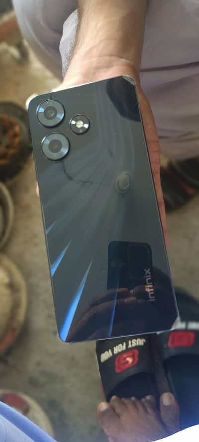 Infinix Hot 30