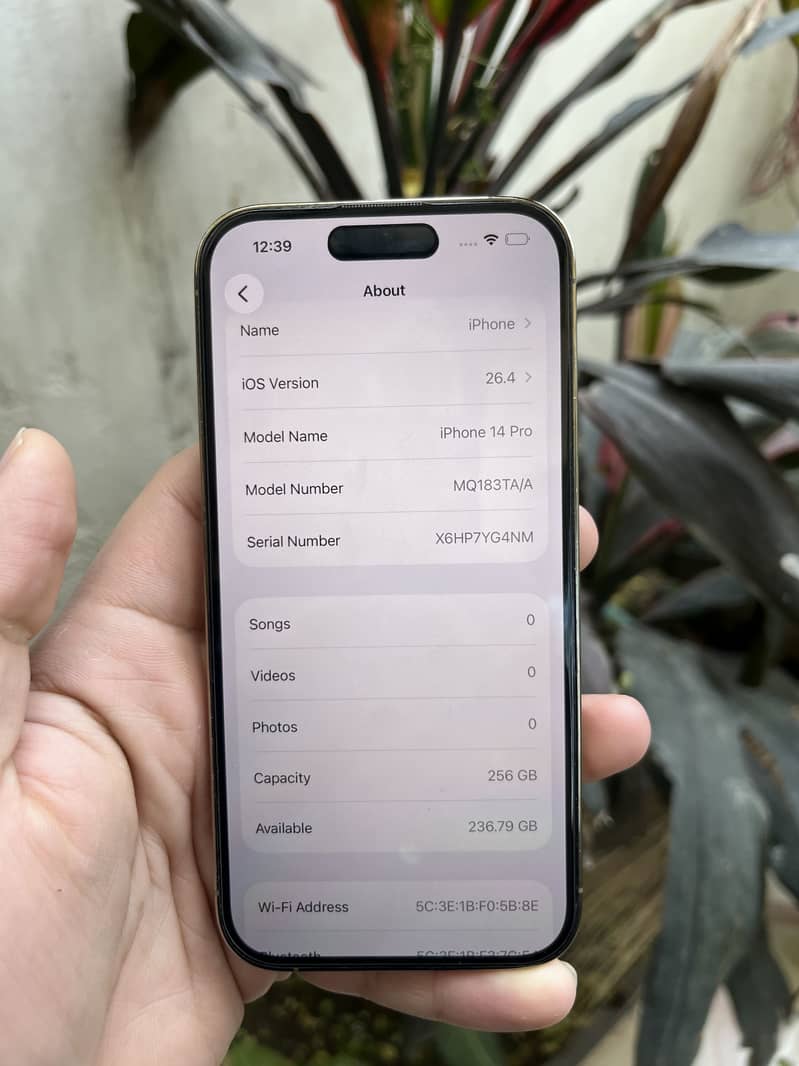 Apple iPhone 14 Pro 2