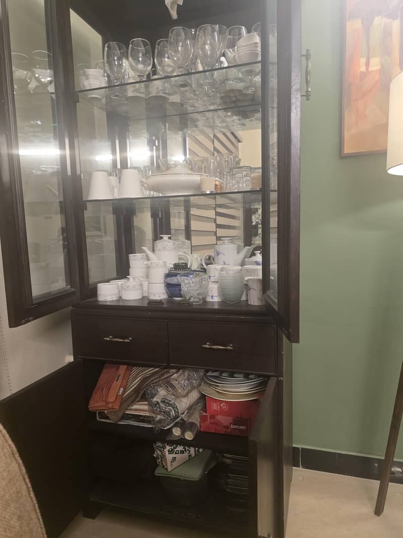 Dining cupboards 6