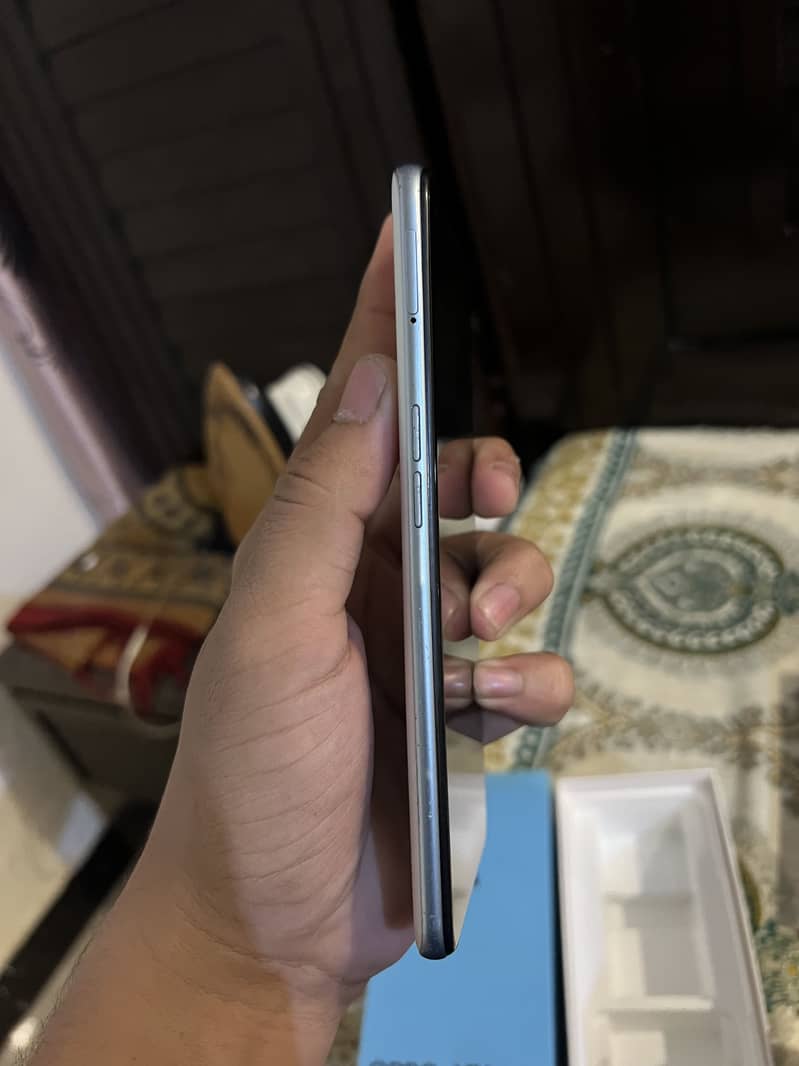 OPPO A76 4
