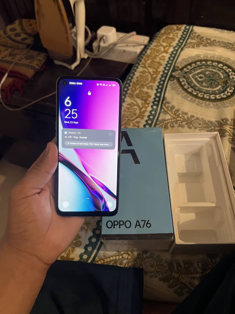 OPPO A76 5