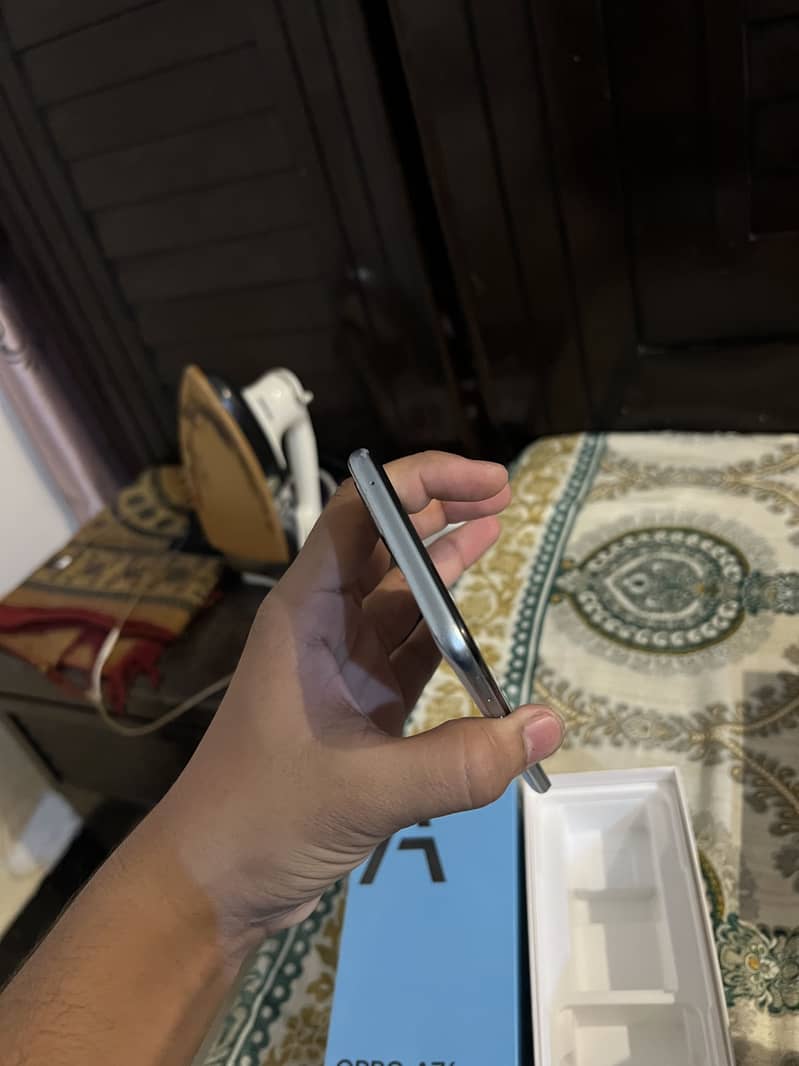 OPPO A76 6