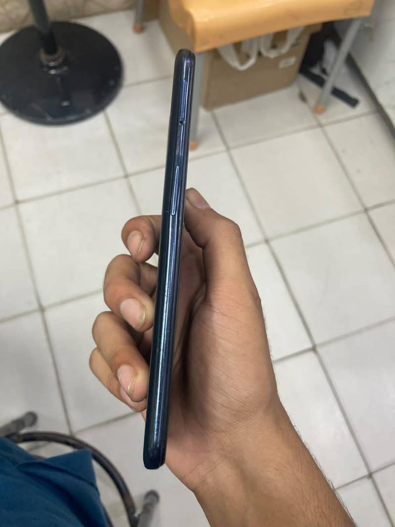 one plus n100 4