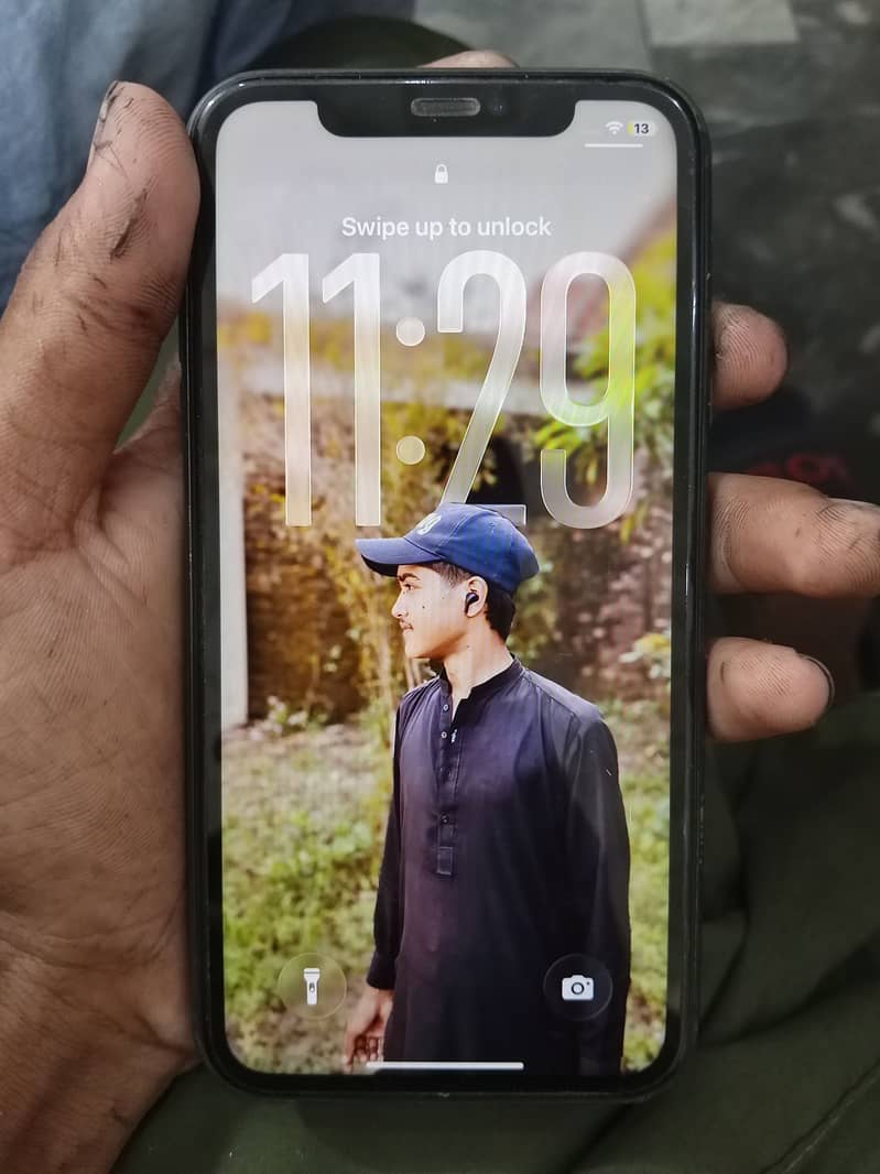Apple iPhone 11 0
