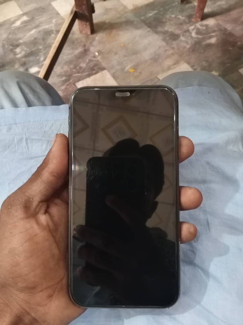 Apple iPhone 11 1