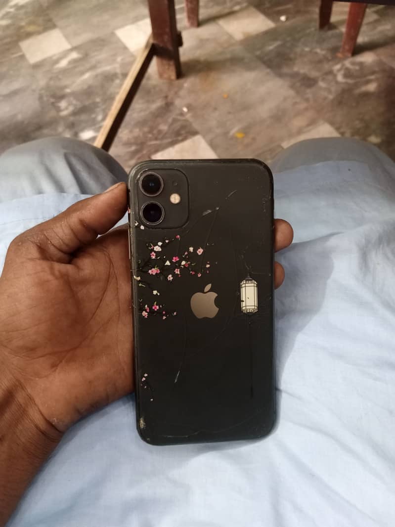 Apple iPhone 11 8