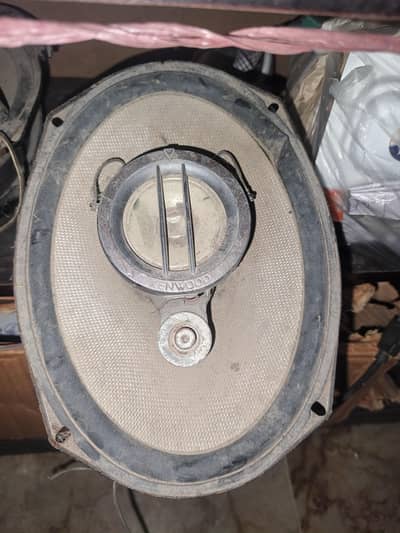 speaker + woofer + amplifier tape nahi hai urgently sale