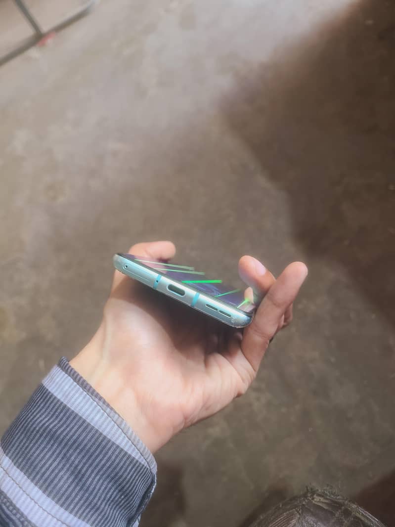 One Plus 8T 2