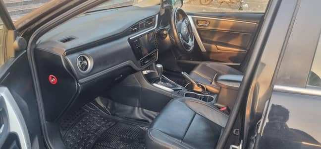 toyota altis grande 2021 Black room
