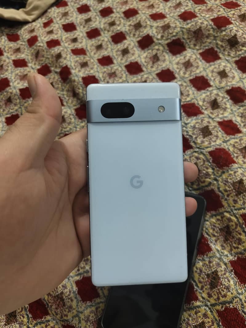 Google Pixel 7a 8/128 1
