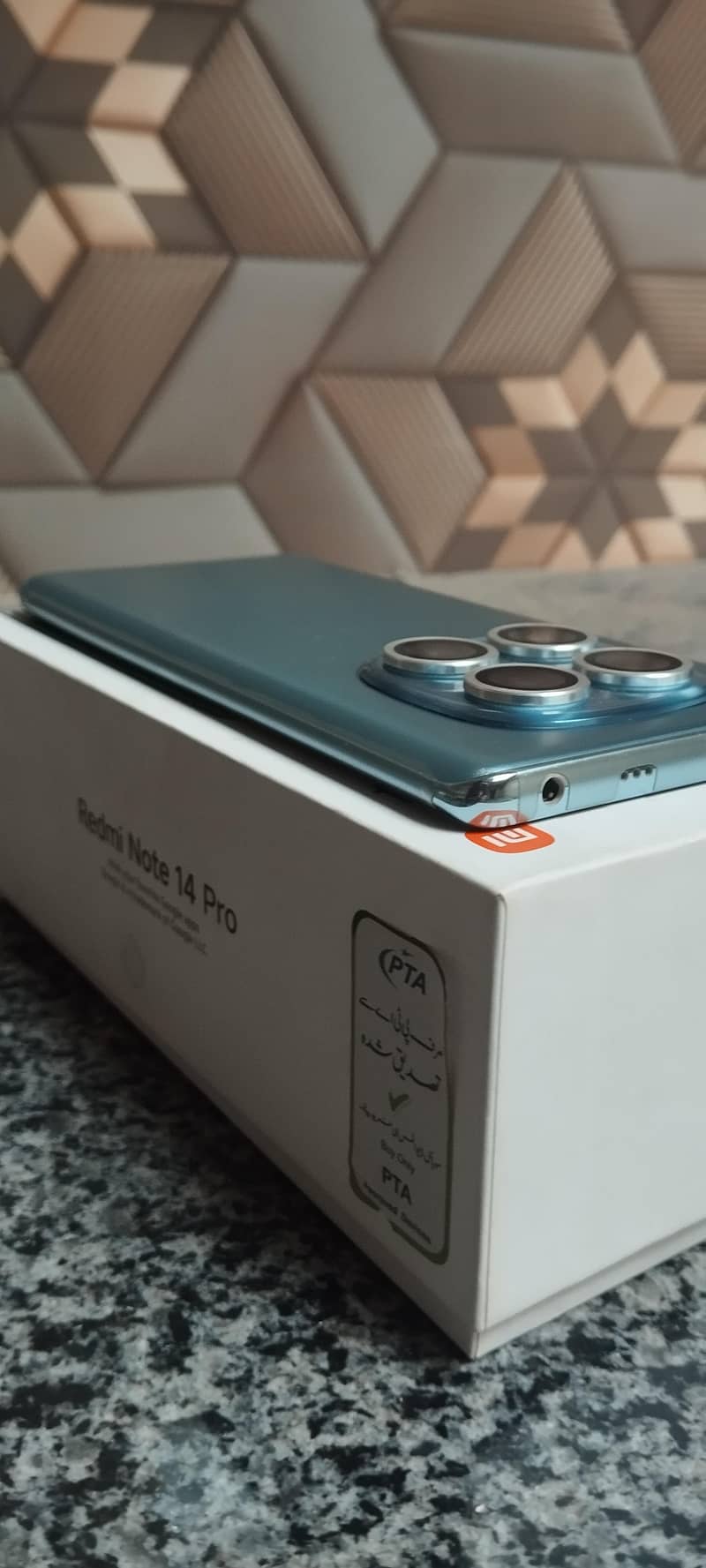 Xiaomi Redmi Note 14 Pro 7