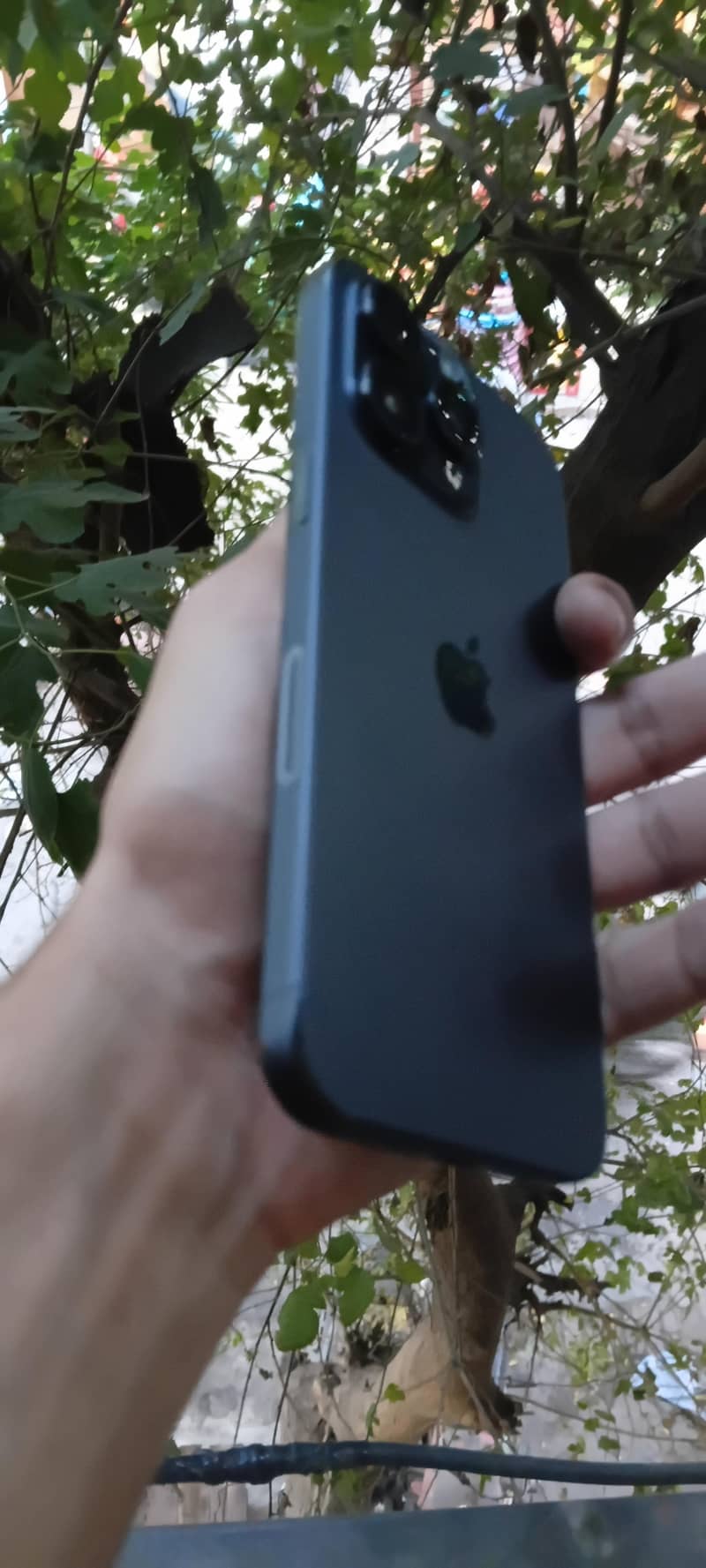Apple iPhone 15 Pro Max 1