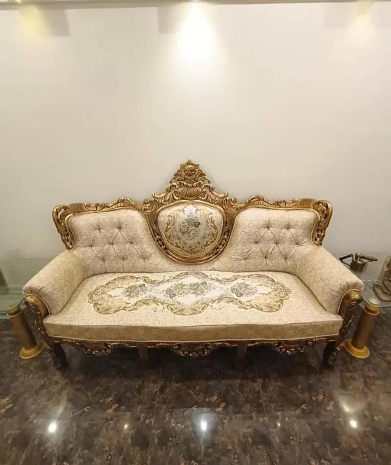 7 seaters sofa with Table 3
