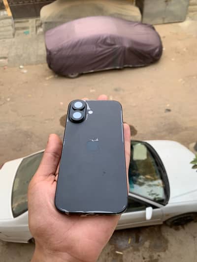 Apple iPhone 16