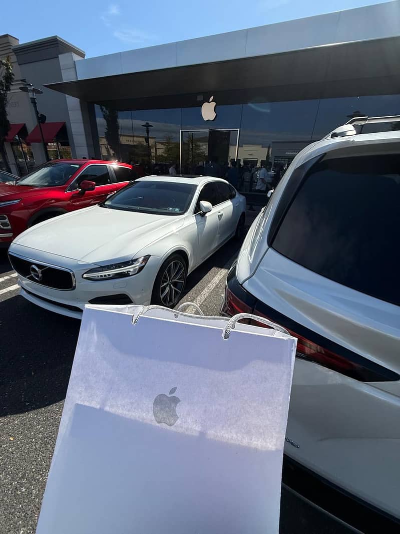 Apple iPhone 18 Pro Max 1