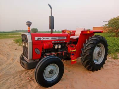 Massey Ferguson 260
