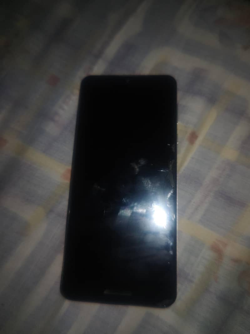 Sharp Aquos R5G 1
