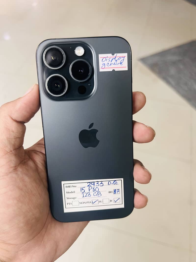 Apple iPhone 15 Pro 0