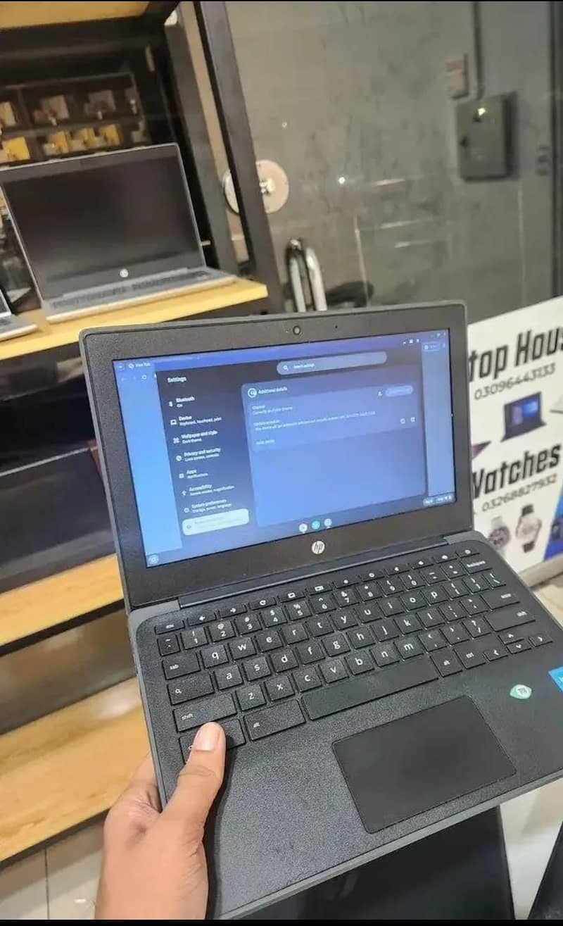 HP model with touch screen outstanding performance 1