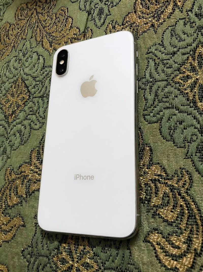 Apple iPhone X 0