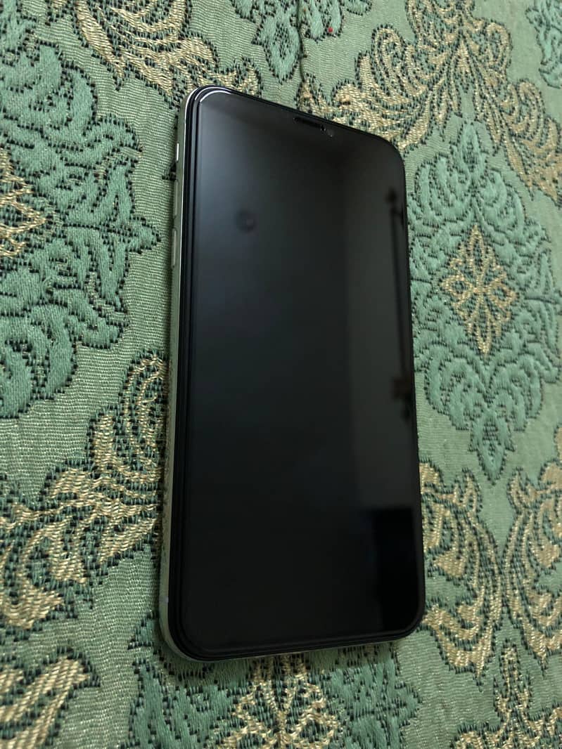 Apple iPhone X 1