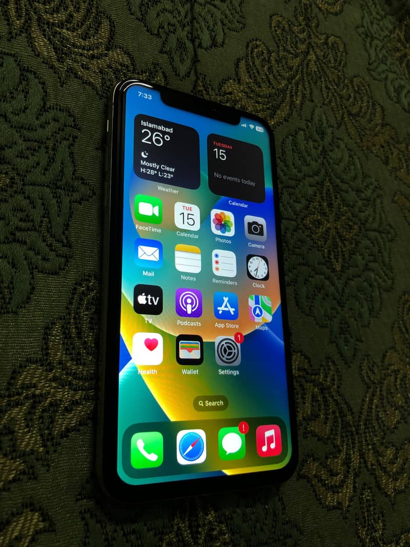 Apple iPhone X 2