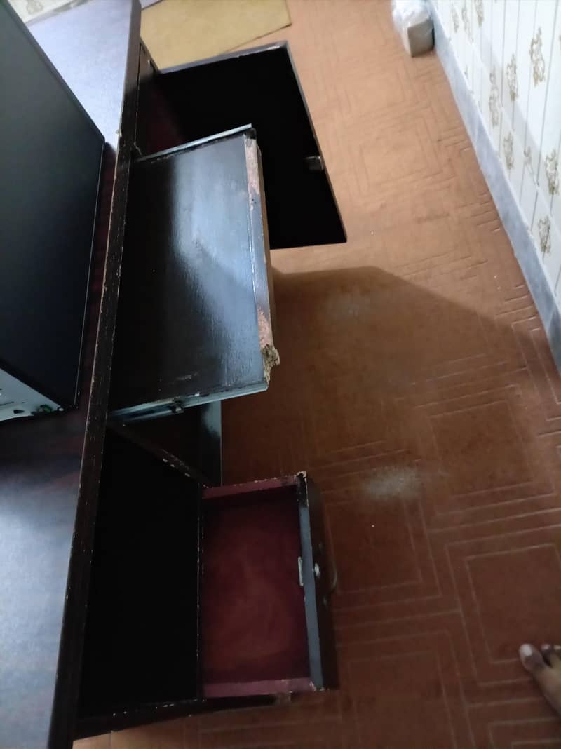 Computer Table With Chair 3