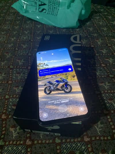 Realme GT Master Edition 8+8=16 ram 256 rom