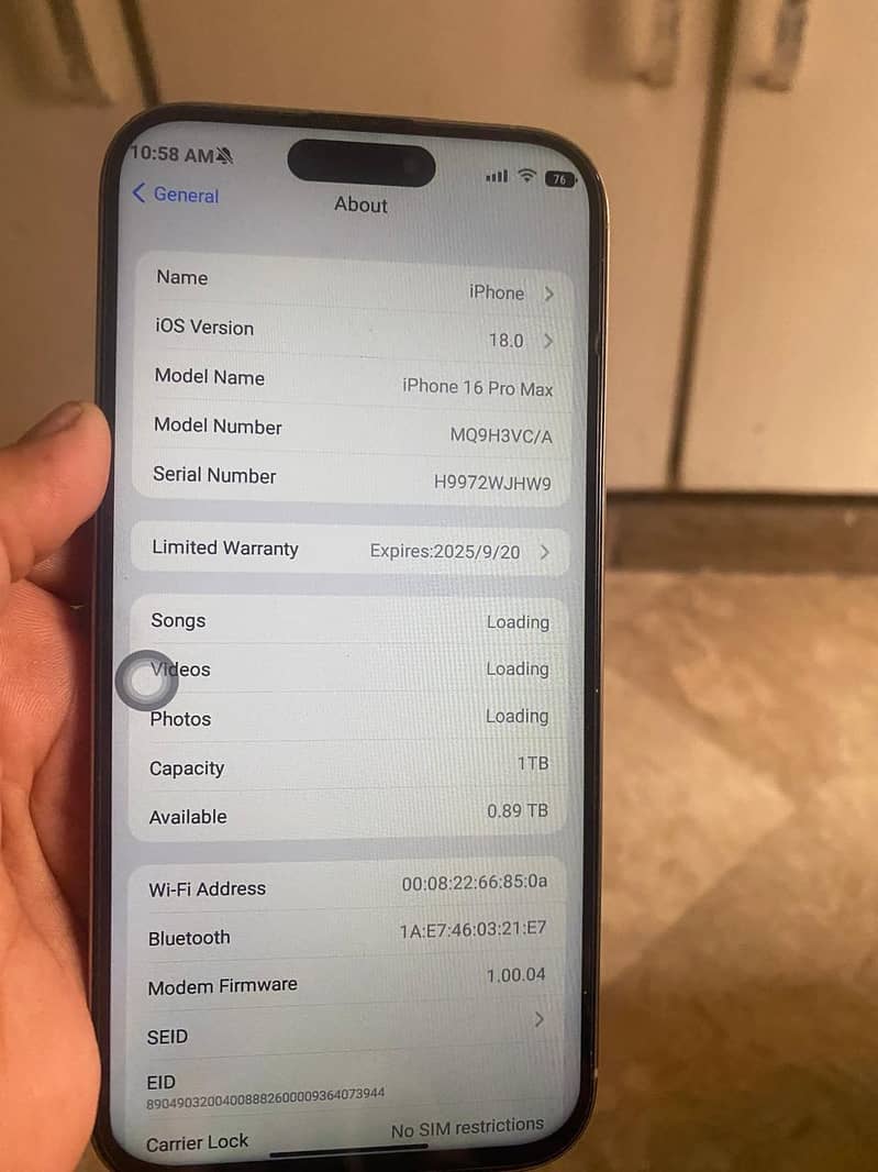 Apple iPhone 16 Pro Max 0