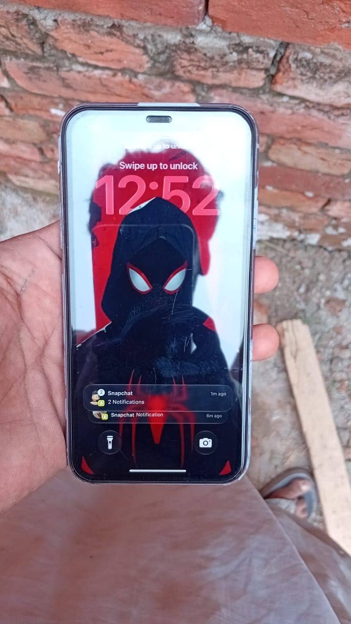 Apple iPhone 11 6