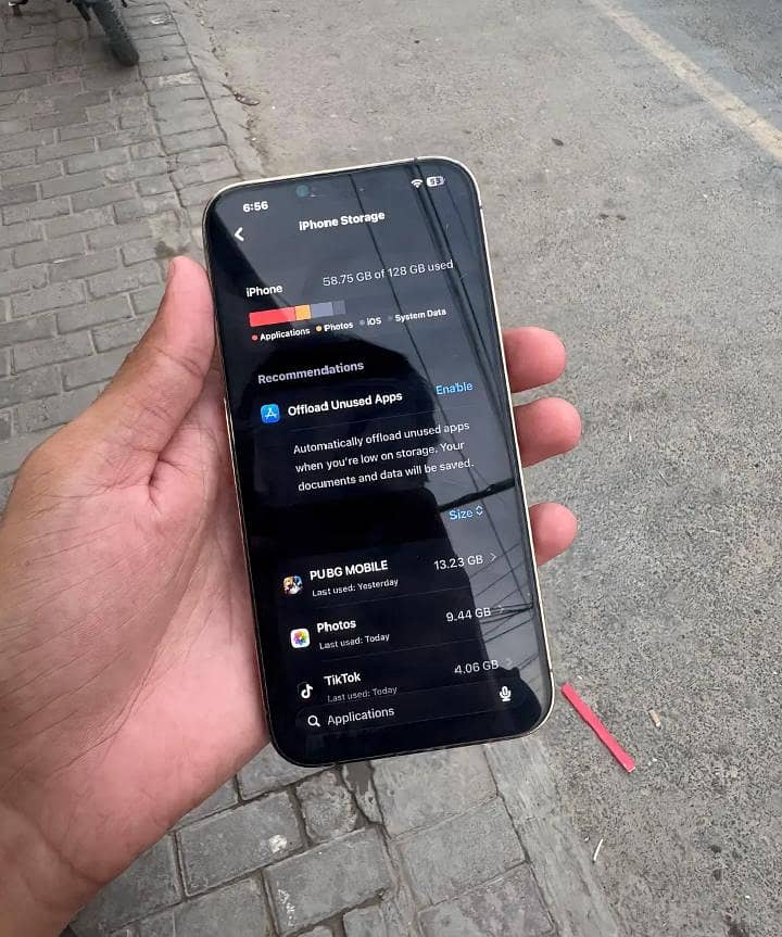 Apple iPhone 13 Pro Max 4