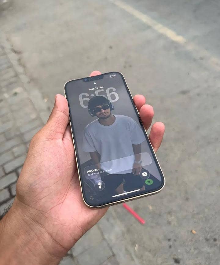 Apple iPhone 13 Pro Max 9