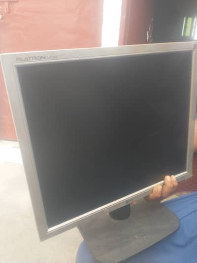 14 inch LG lcd for pc