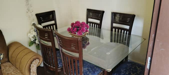 Dinning Table with 6 chairs