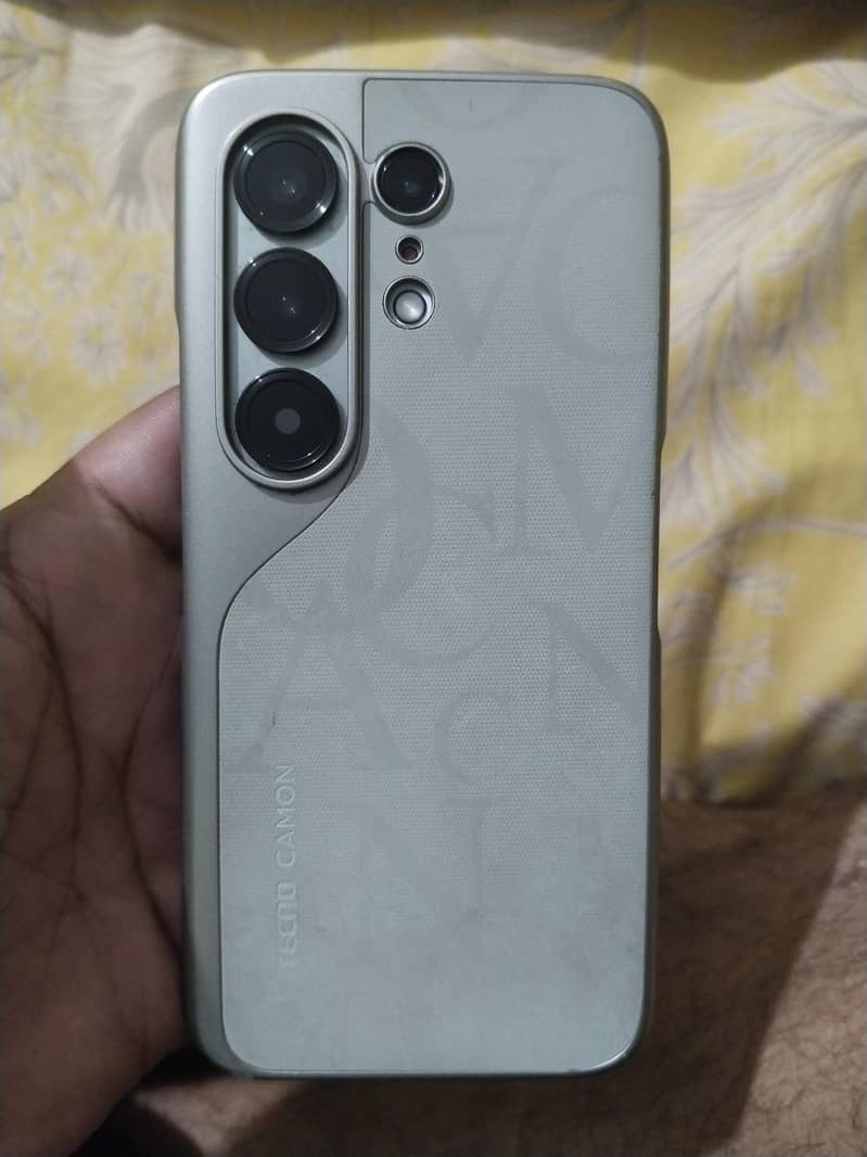 Tecno CAMON 50 pro 2