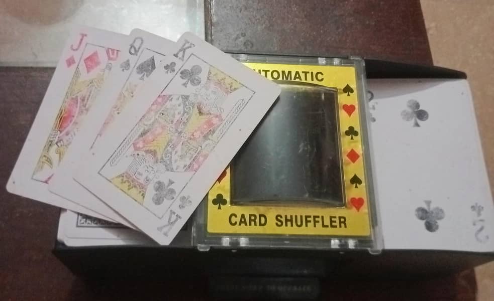 automatic cards shuffler 1