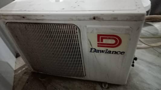best 1.5 ton AC by Dawlance turkey made with old better heavier gas